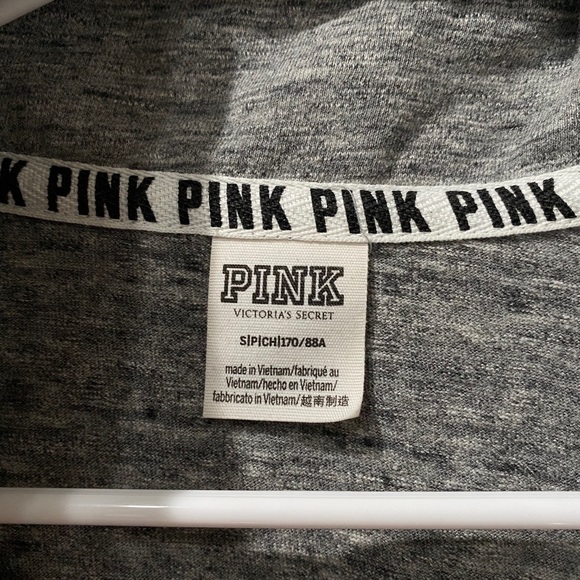 PINK VS Grey Long Sleeve Cropped Sweater - Picture 2 of 3